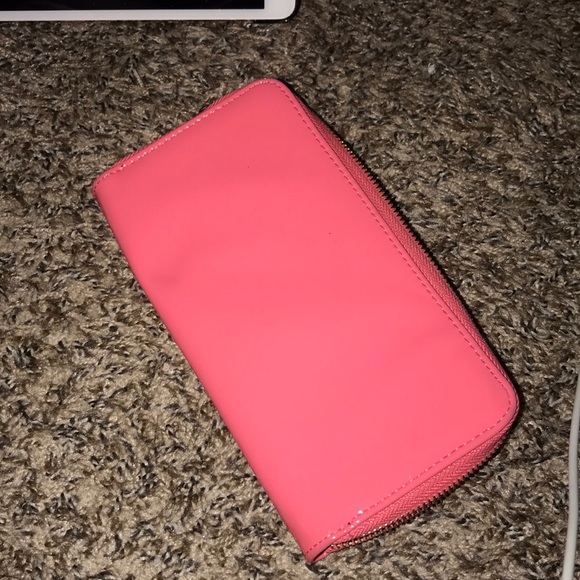 Pink wallet - Picture 3 of 4